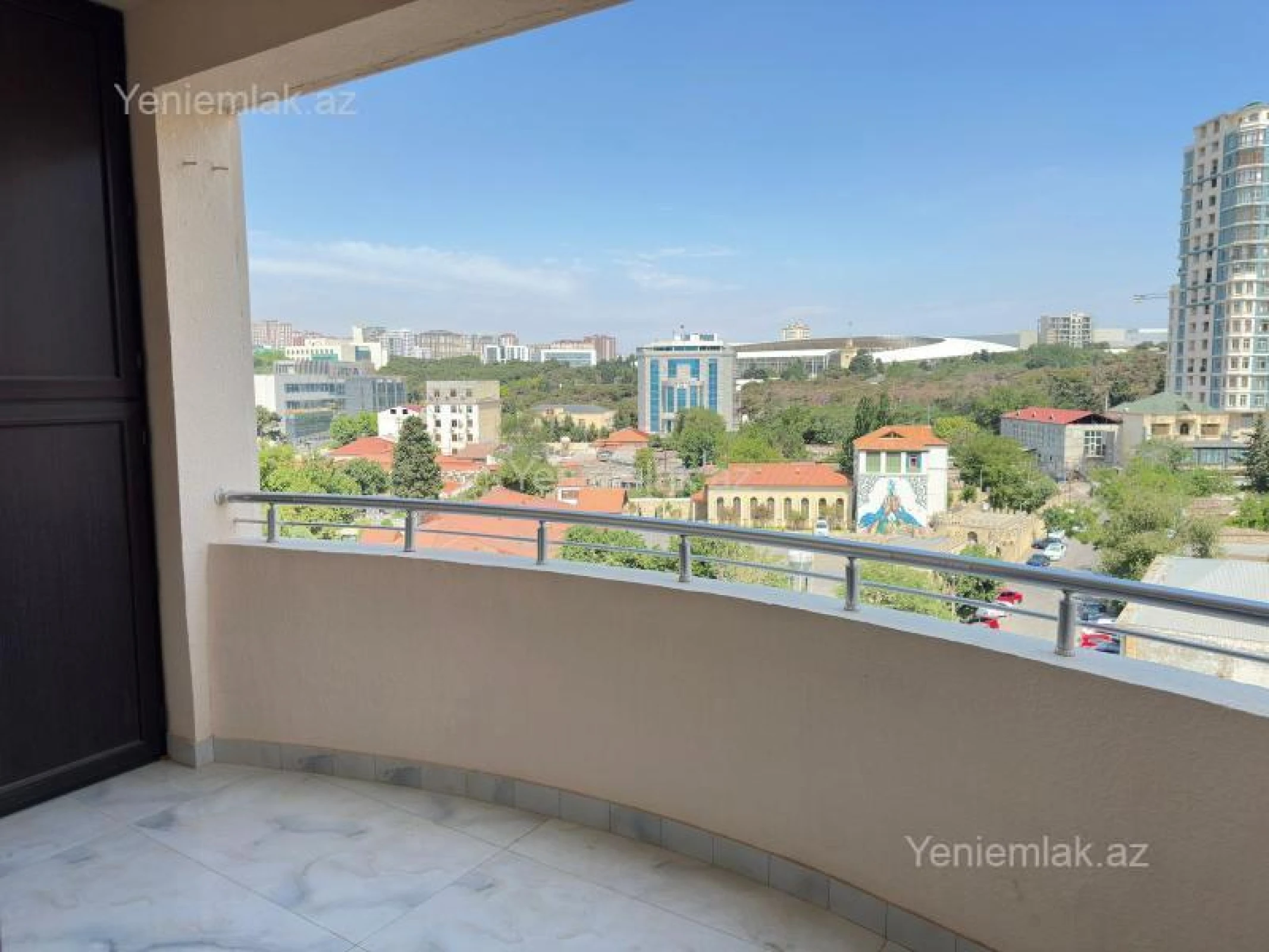 Satılır 3 otaqlı yeni tikili 126 m²