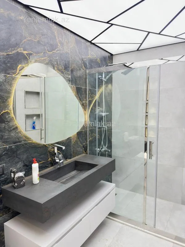 Satılır 3 otaqlı yeni tikili 126 m²