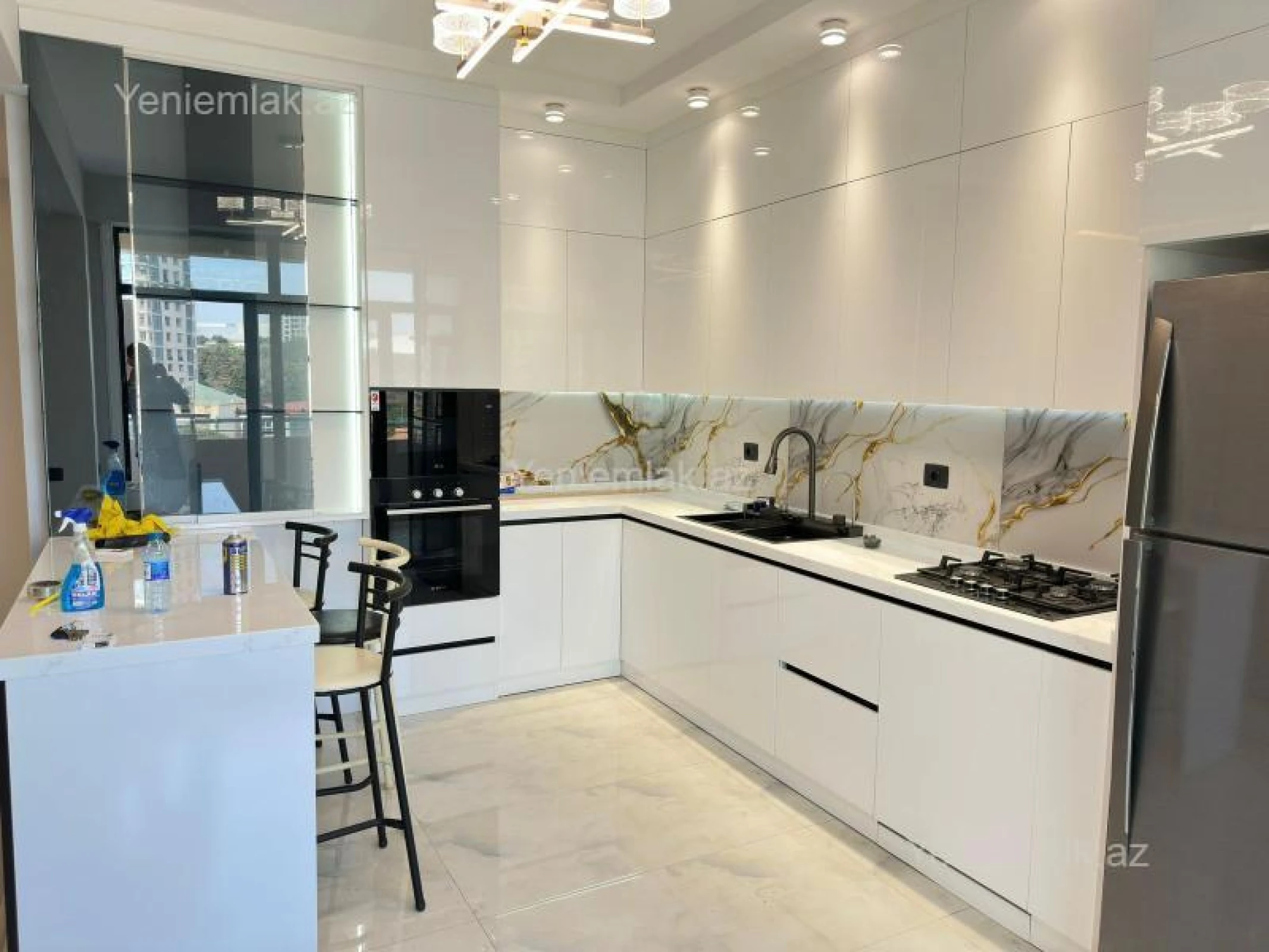 Satılır 3 otaqlı yeni tikili 126 m²