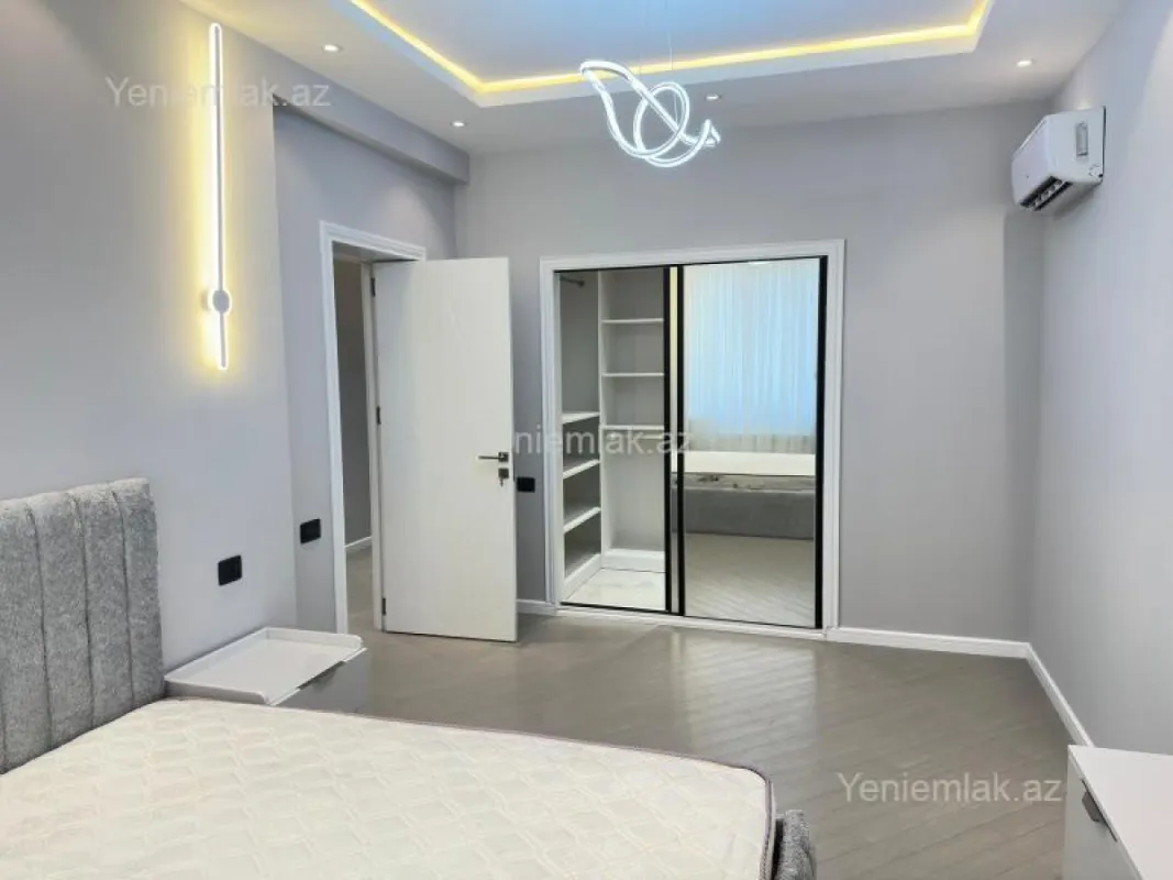 Satılır 3 otaqlı yeni tikili 126 m²