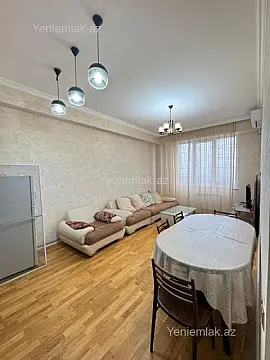 Satılır 3 otaqlı yeni tikili 70 m²