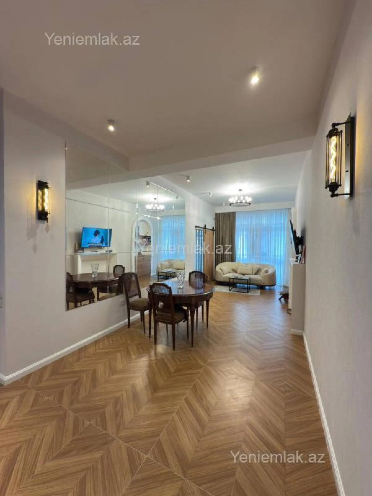 Satılır 2 otaqlı yeni tikili 74 m²