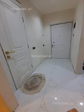 Satılır 4 otaqlı köhnə tikili 90 m²