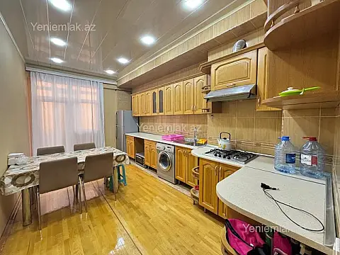 Satılır 3 otaqlı yeni tikili 120 m²