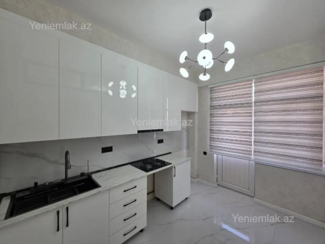 Satılır 3 otaqlı yeni tikili 98 m²