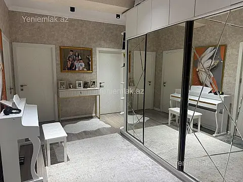 Satılır 4 otaqlı yeni tikili 120 m²