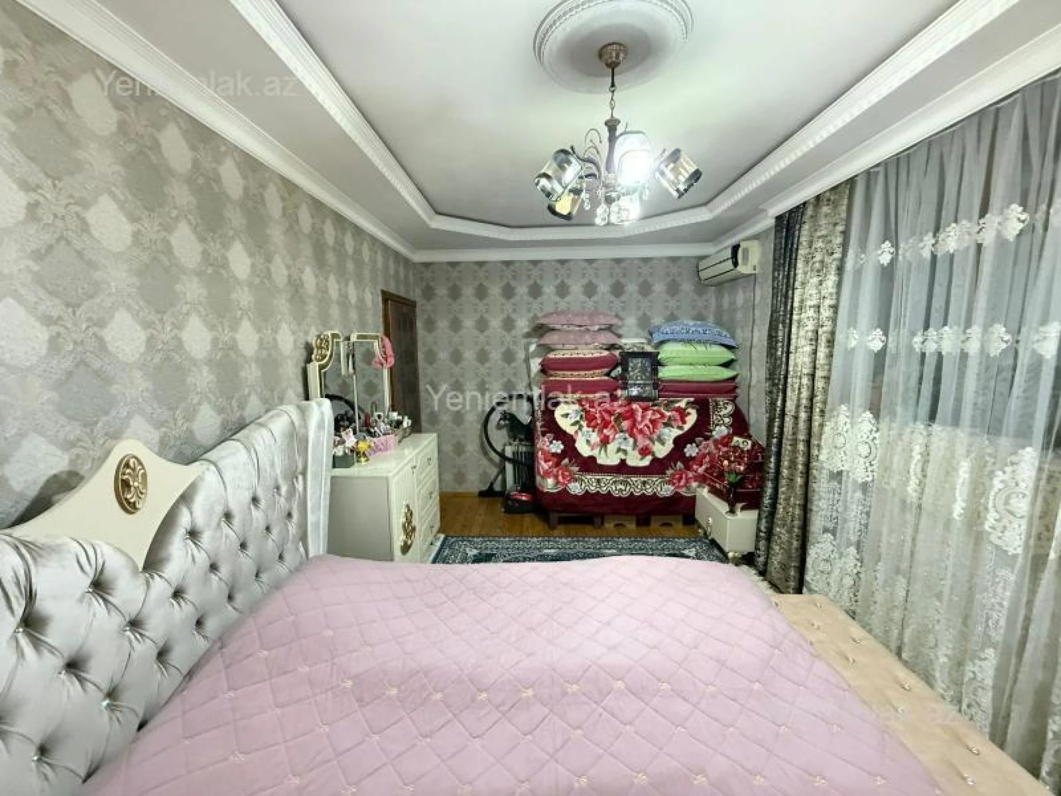 Satılır 2 otaqlı köhnə tikili 54 m²