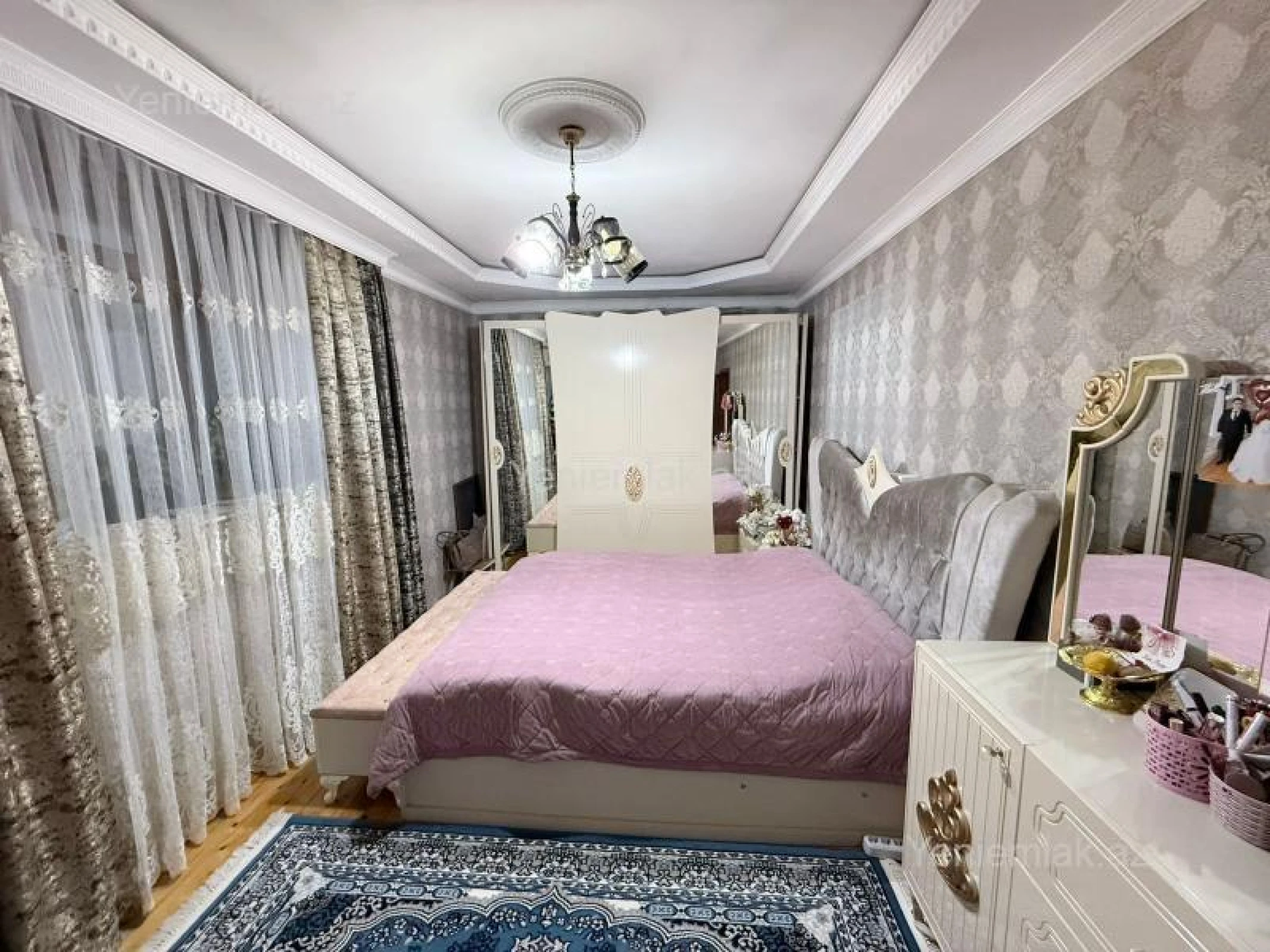 Satılır 2 otaqlı köhnə tikili 54 m²