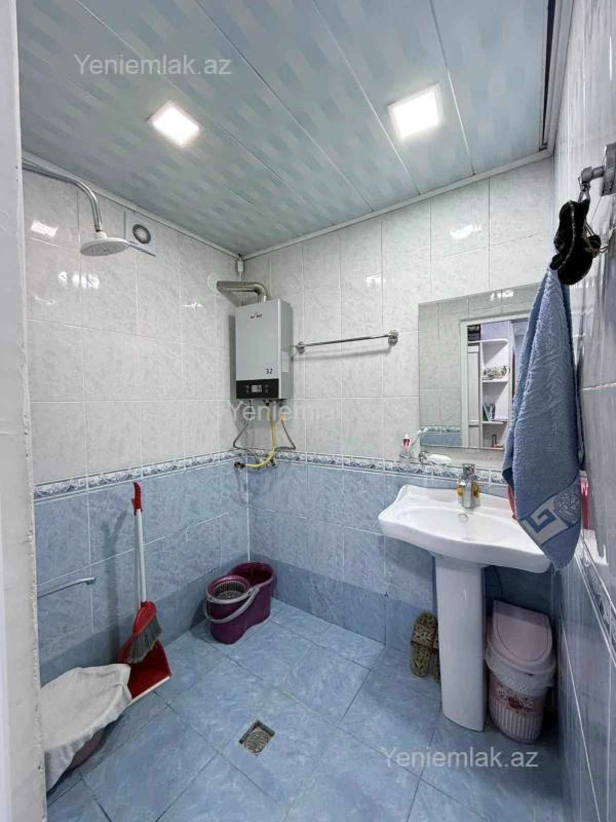 Satılır 2 otaqlı köhnə tikili 54 m²