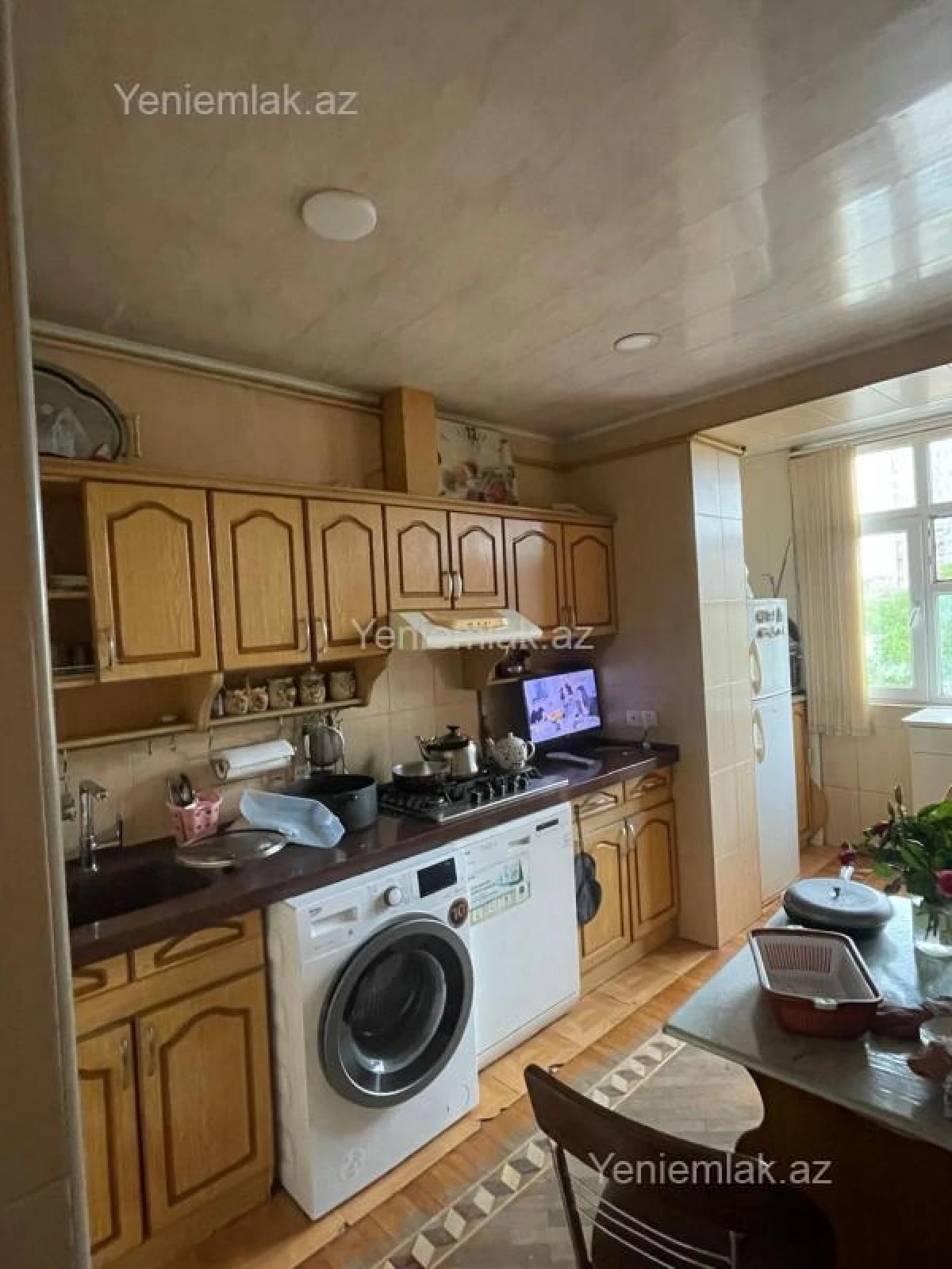 Satılır 3 otaqlı köhnə tikili 76 m²