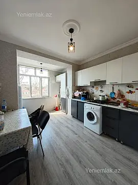 Satılır 2 otaqlı köhnə tikili 60 m²