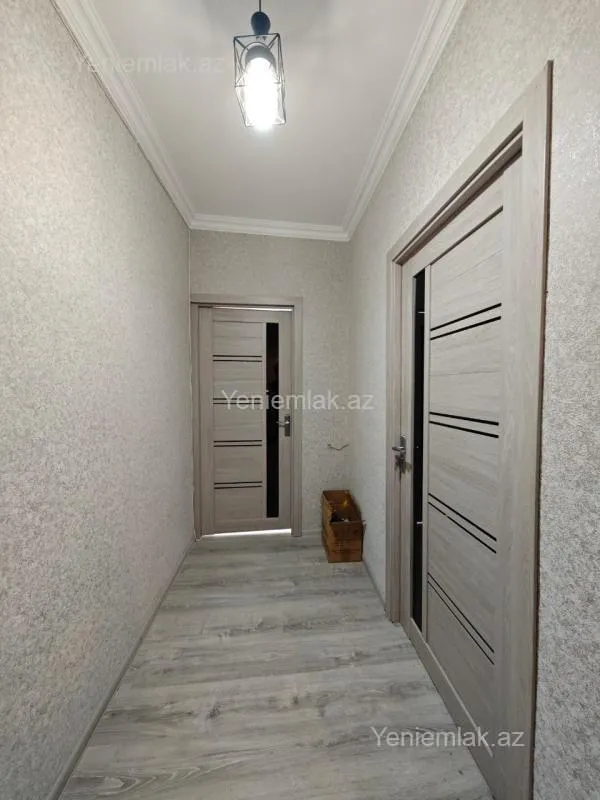 Satılır 2 otaqlı köhnə tikili 60 m²