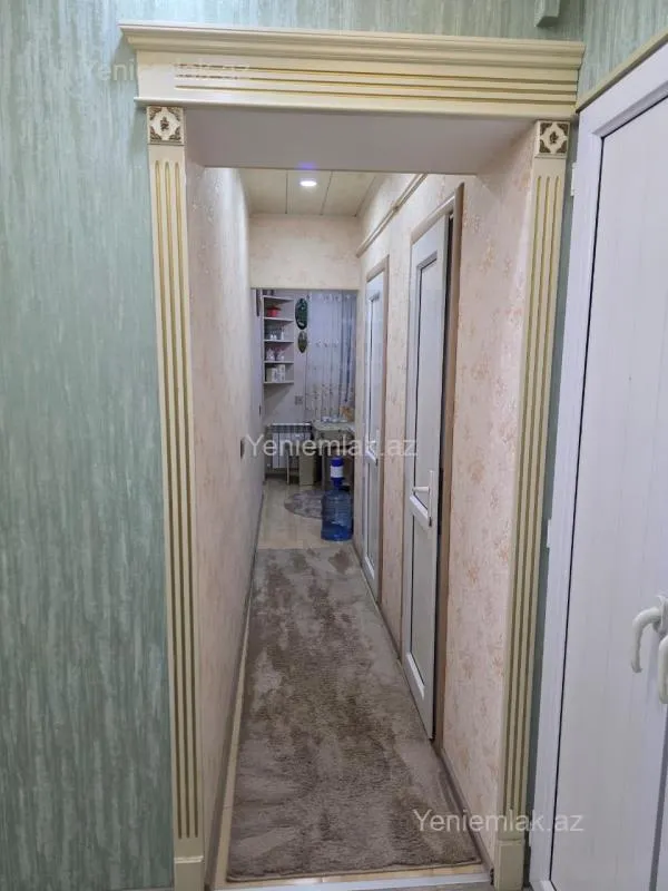 Satılır 4 otaqlı köhnə tikili 115 m²