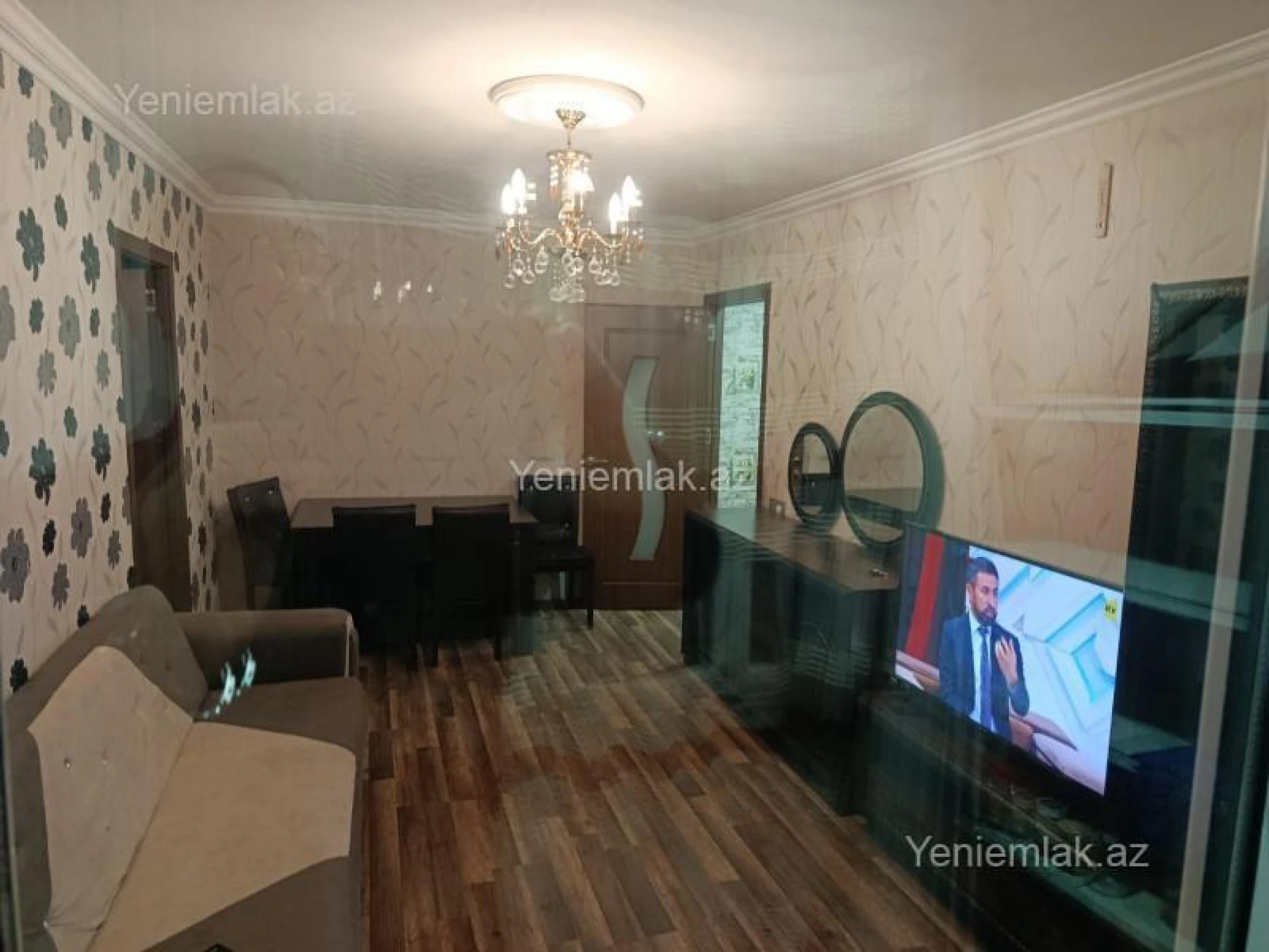 Satılır 2 otaqlı köhnə tikili 50 m²