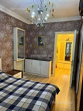 Satılır 3 otaqlı köhnə tikili 65 m²