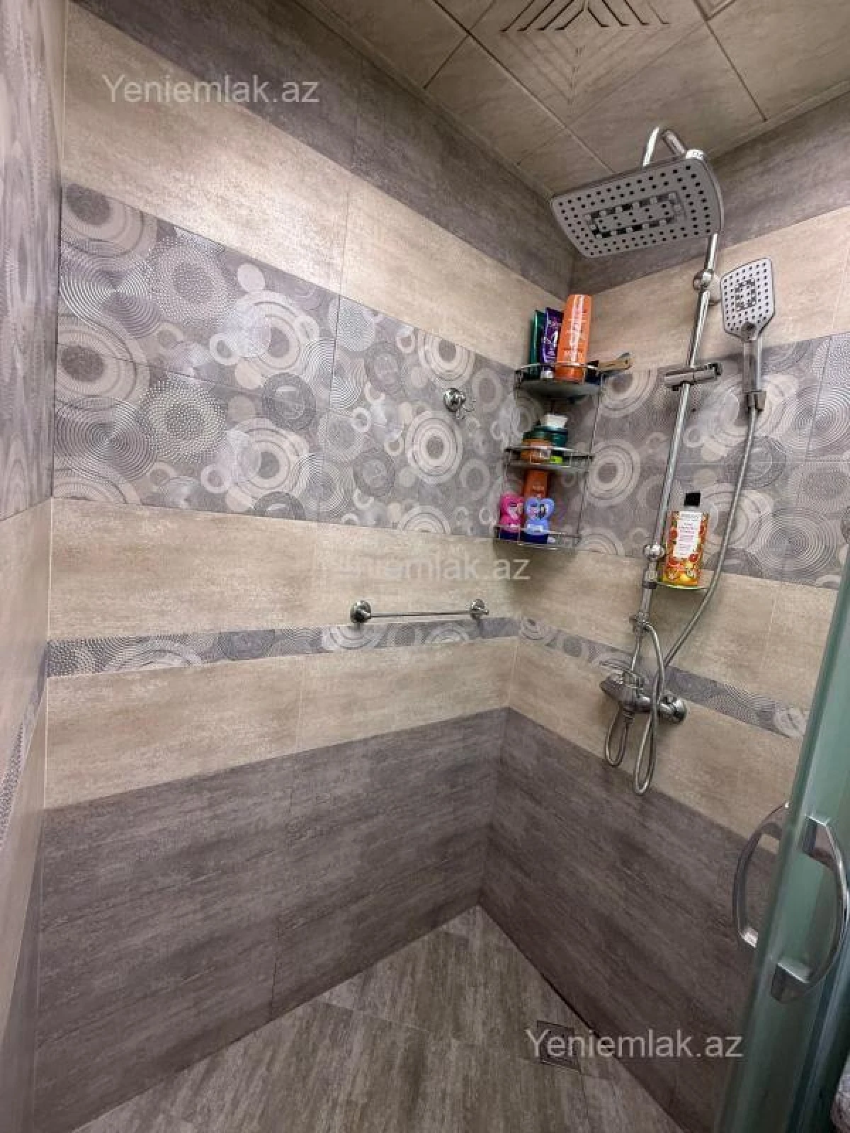 Satılır 3 otaqlı köhnə tikili 65 m²