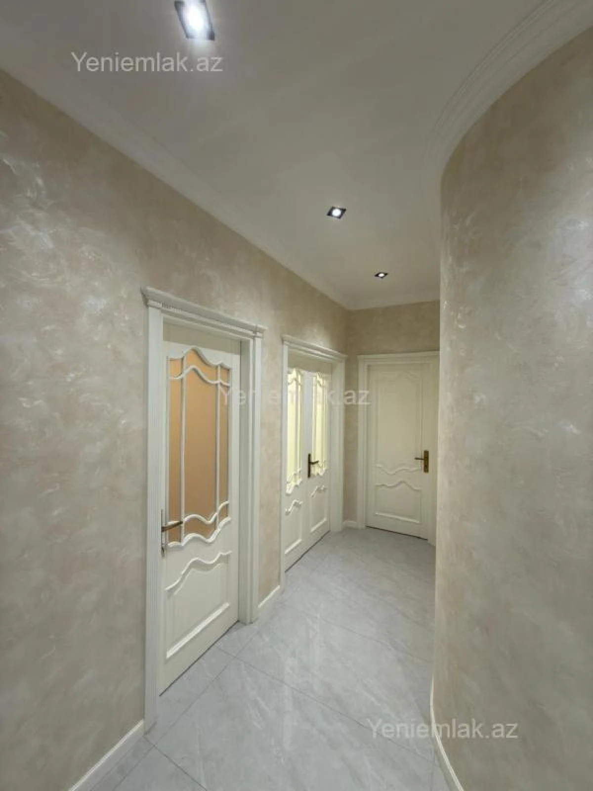 Satılır 3 otaqlı yeni tikili 117 m²