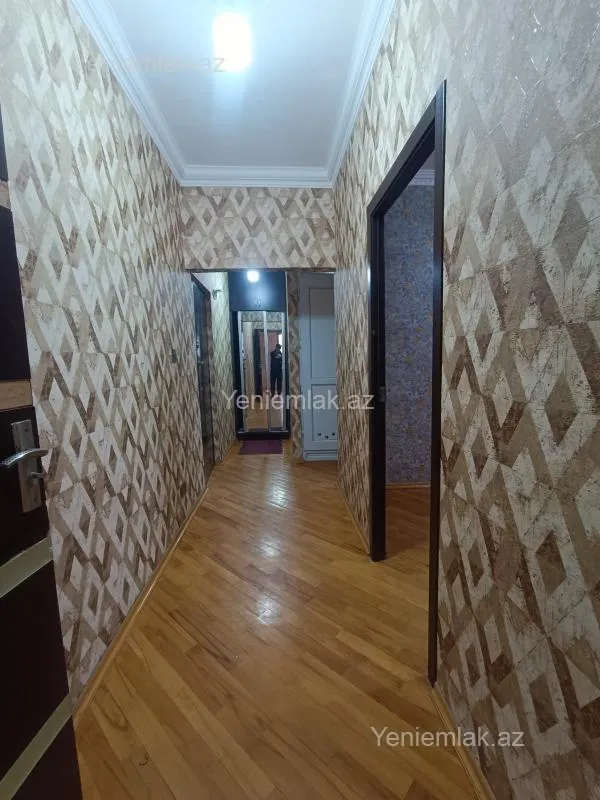 Satılır 3 otaqlı köhnə tikili 68 m²