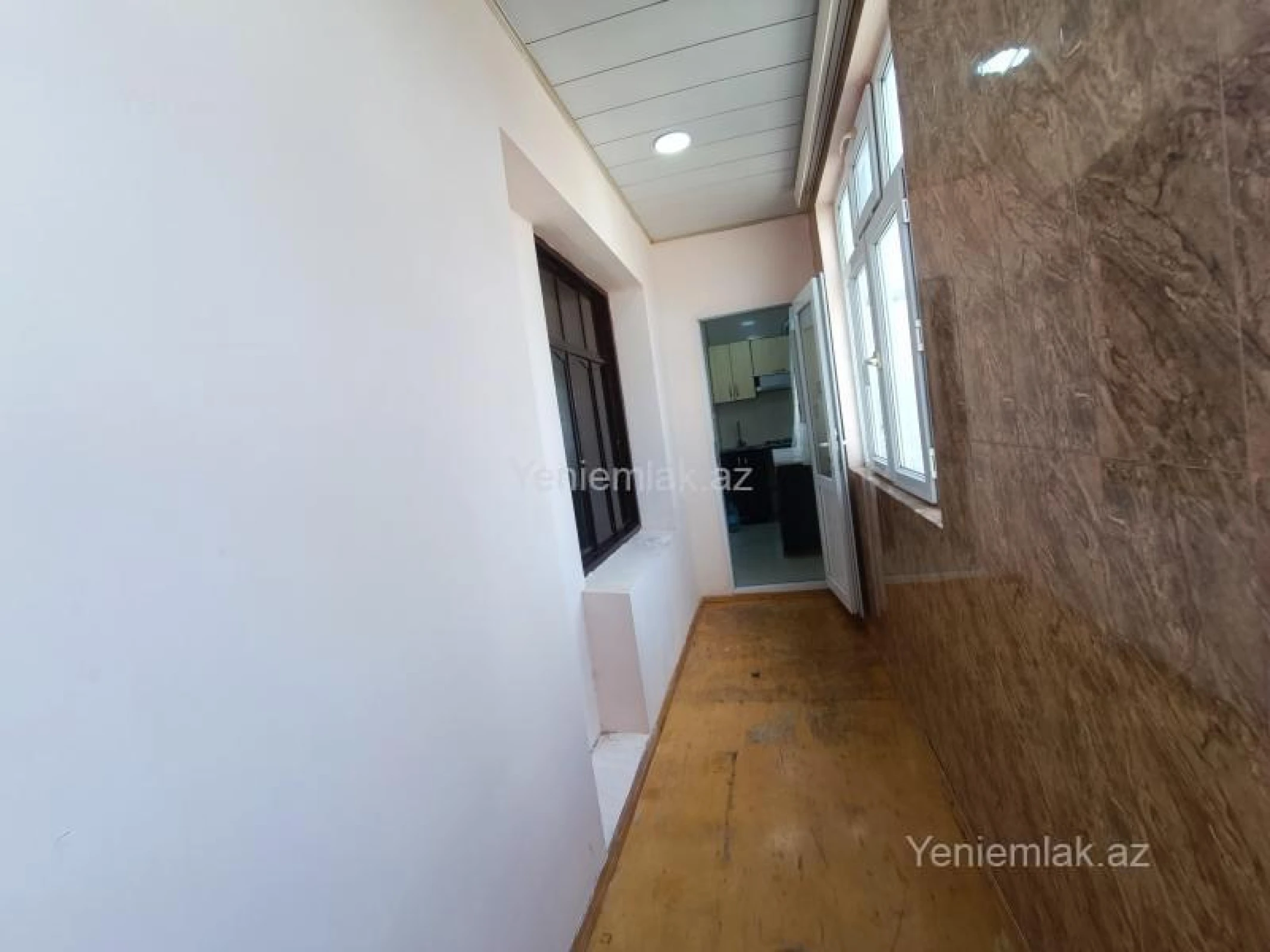 Satılır 3 otaqlı köhnə tikili 68 m²