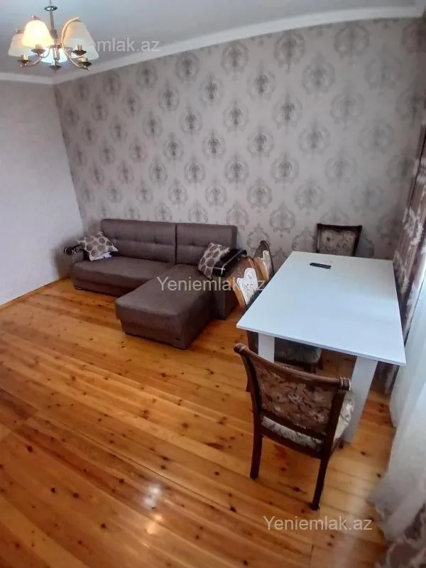 Satılır 3 otaqlı yeni tikili 70 m²