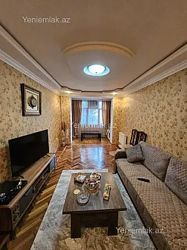 Satılır 4 otaqlı köhnə tikili 110 m² — Bakı, Xətai 4 otaq 110.00 m²