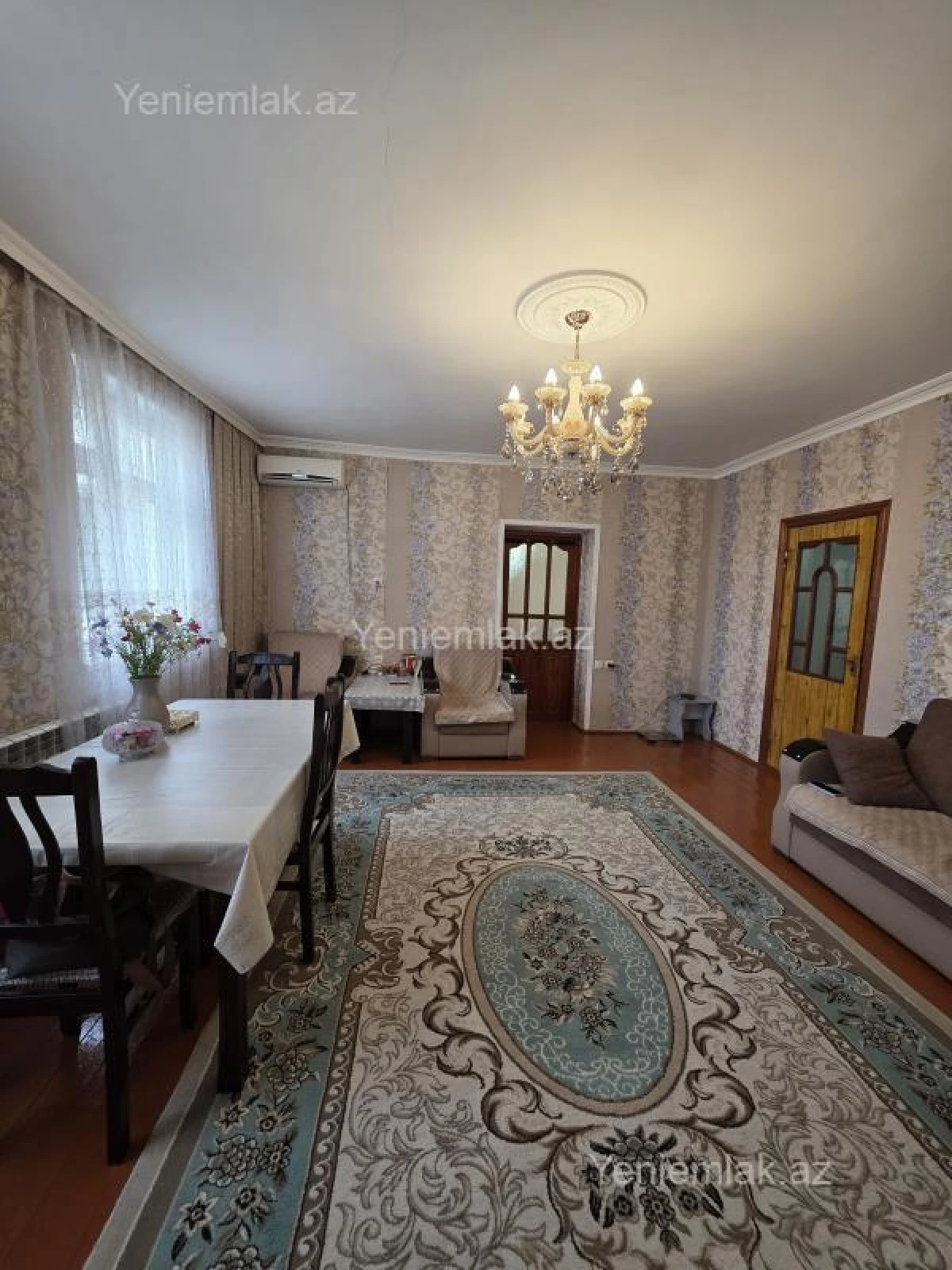 Satılır 3 otaqlı köhnə tikili 75 m²