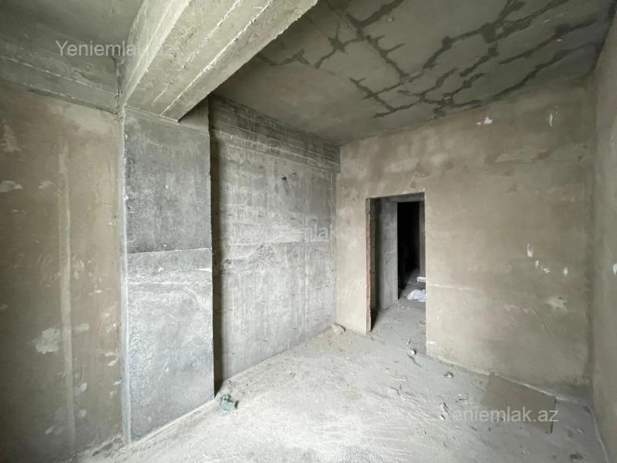 Satılır 3 otaqlı yeni tikili 130 m²