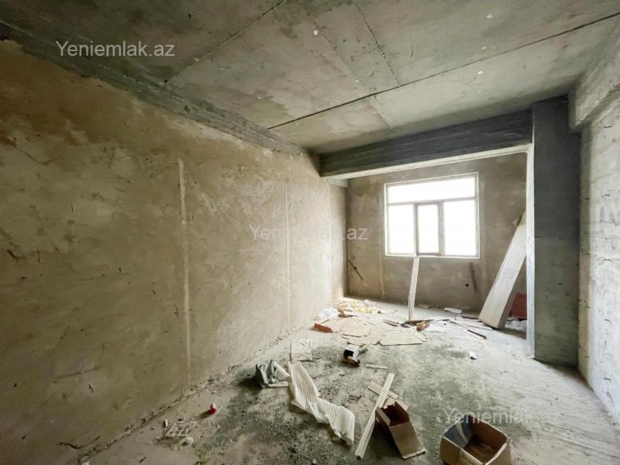 Satılır 3 otaqlı yeni tikili 130 m²