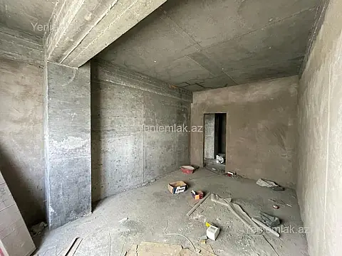 Satılır 3 otaqlı yeni tikili 130 m²