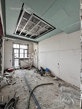 Satılır 4 otaqlı yeni tikili 250 m²