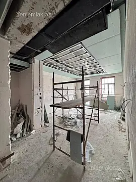 Satılır 4 otaqlı yeni tikili 250 m²