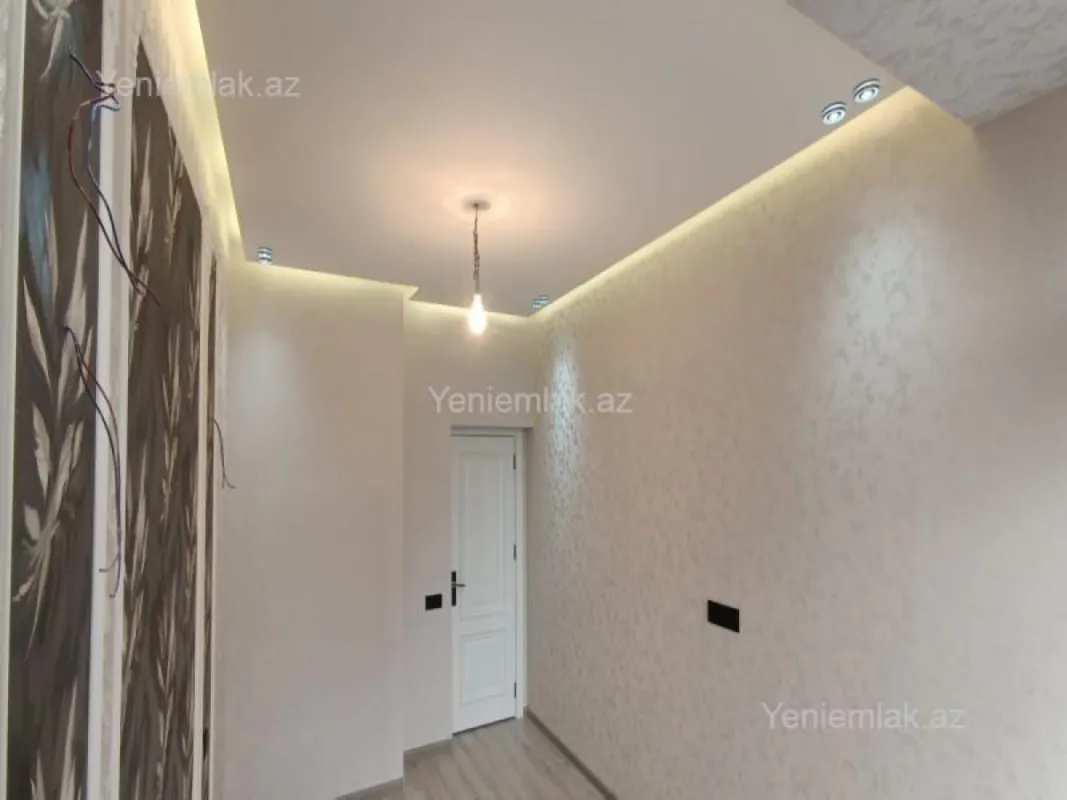 Satılır 2 otaqlı yeni tikili 66 m²