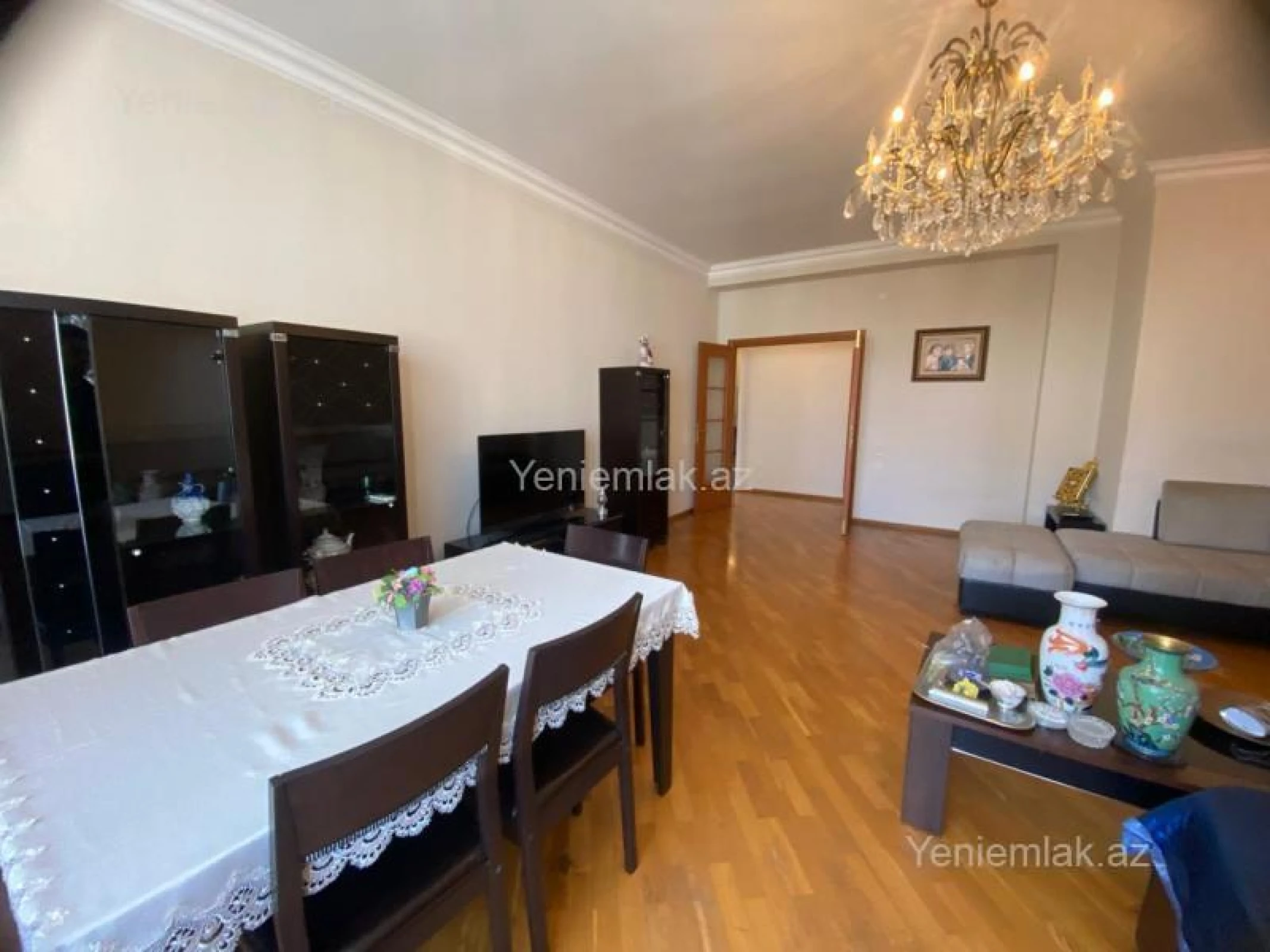 Satılır 3 otaqlı yeni tikili 132 m²