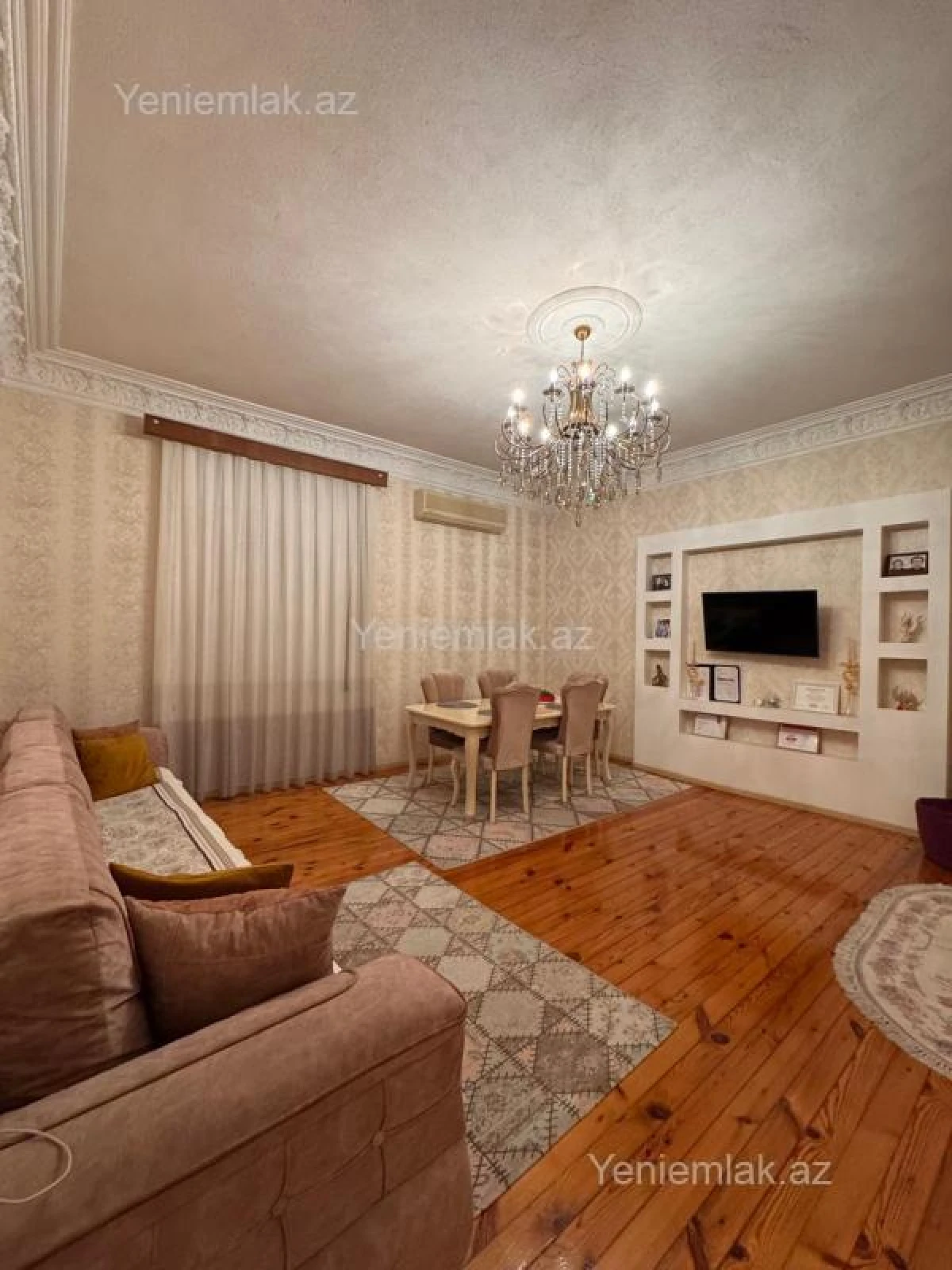 Satılır 3 otaqlı köhnə tikili 100 m²