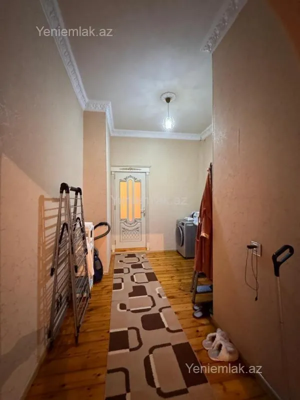 Satılır 3 otaqlı köhnə tikili 100 m²