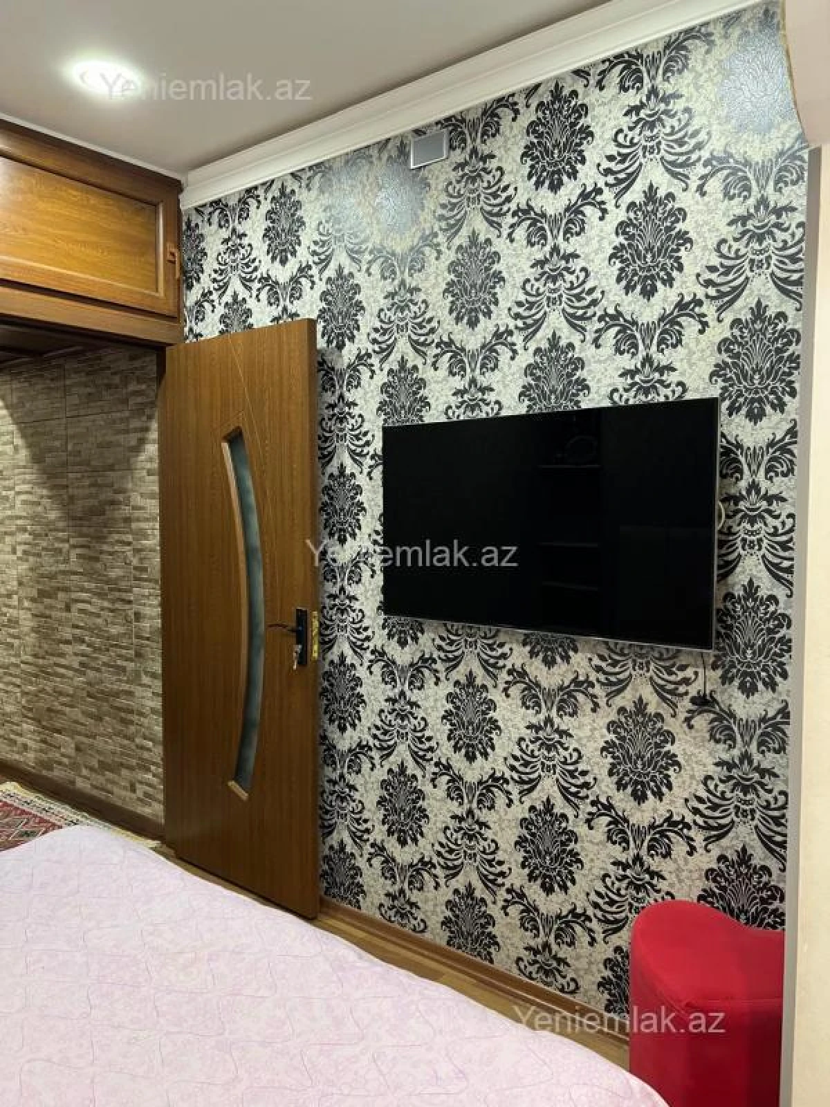 Satılır 2 otaqlı köhnə tikili 50 m²