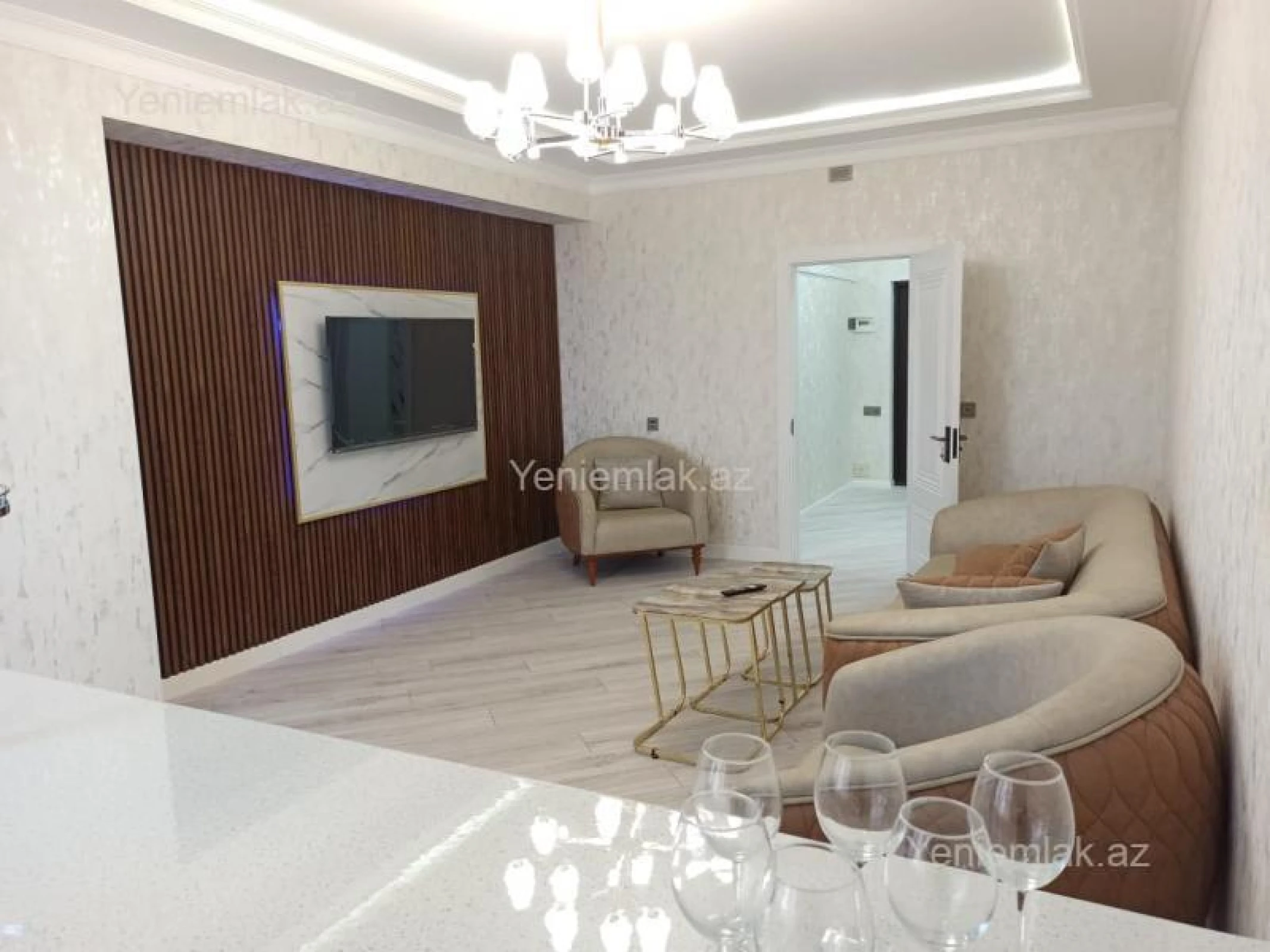 Satılır 3 otaqlı yeni tikili 81 m²