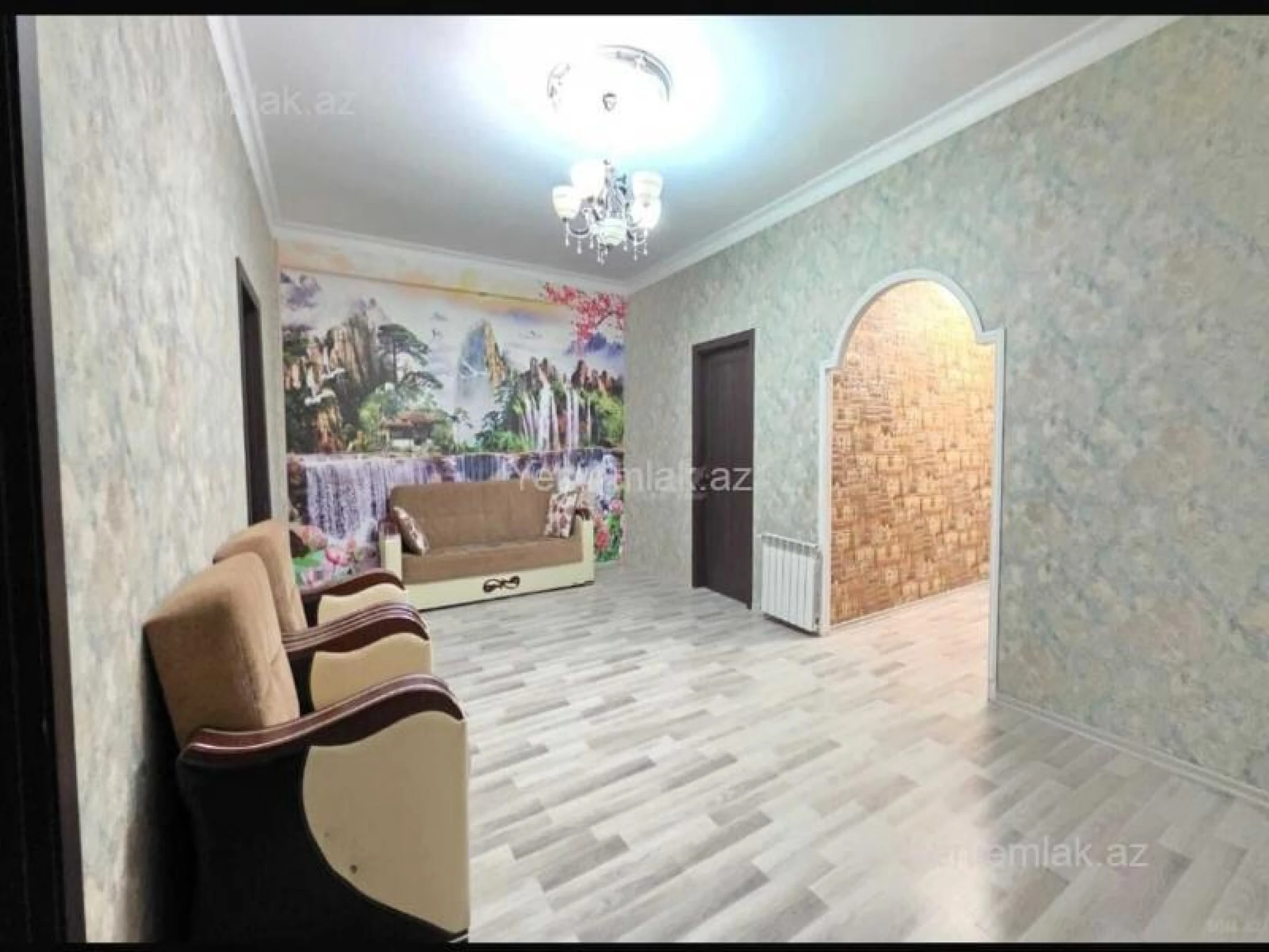 Satılır 4 otaqlı yeni tikili 125 m²