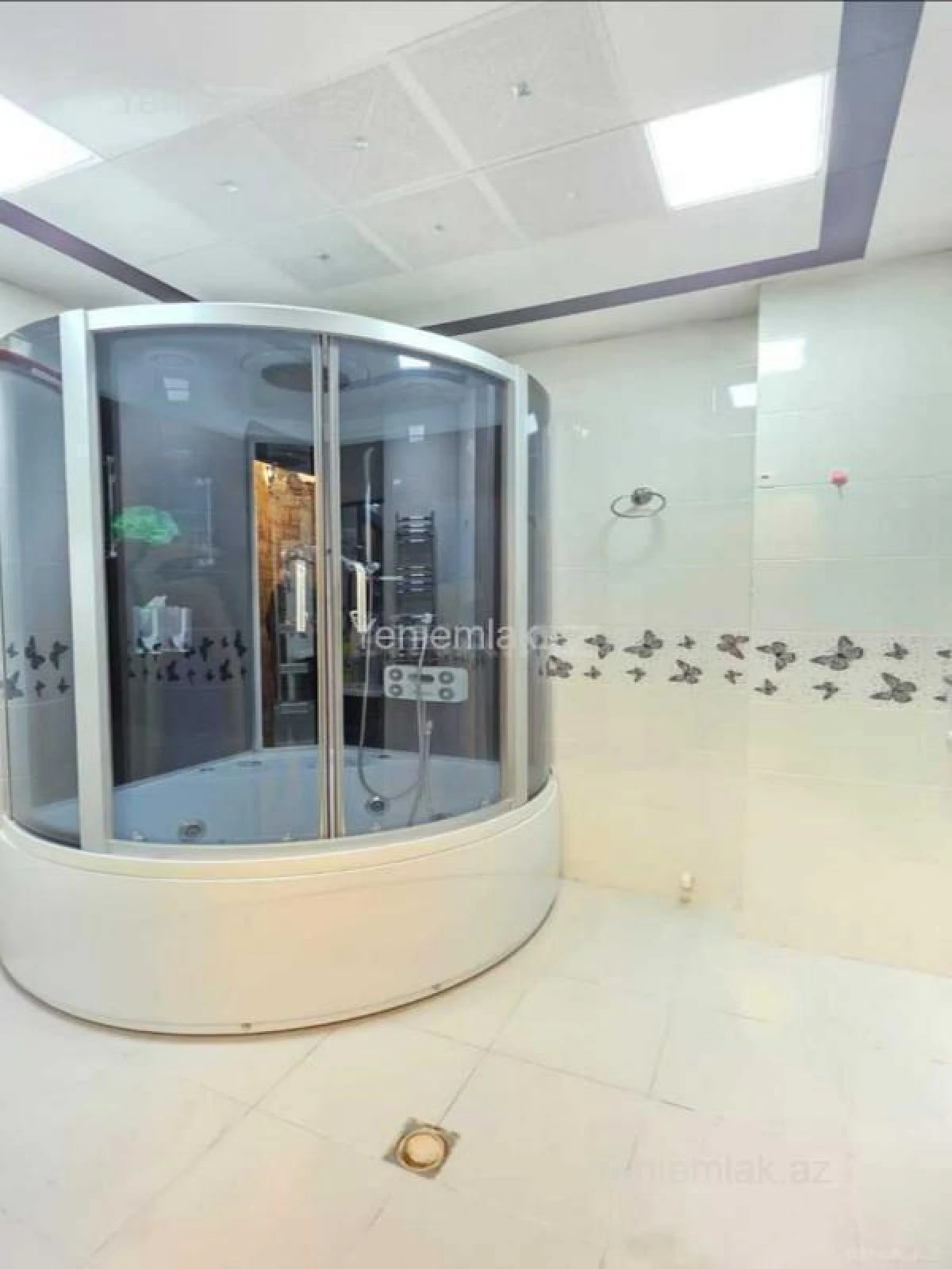 Satılır 4 otaqlı yeni tikili 125 m²