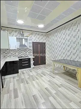 Satılır 4 otaqlı yeni tikili 125 m²