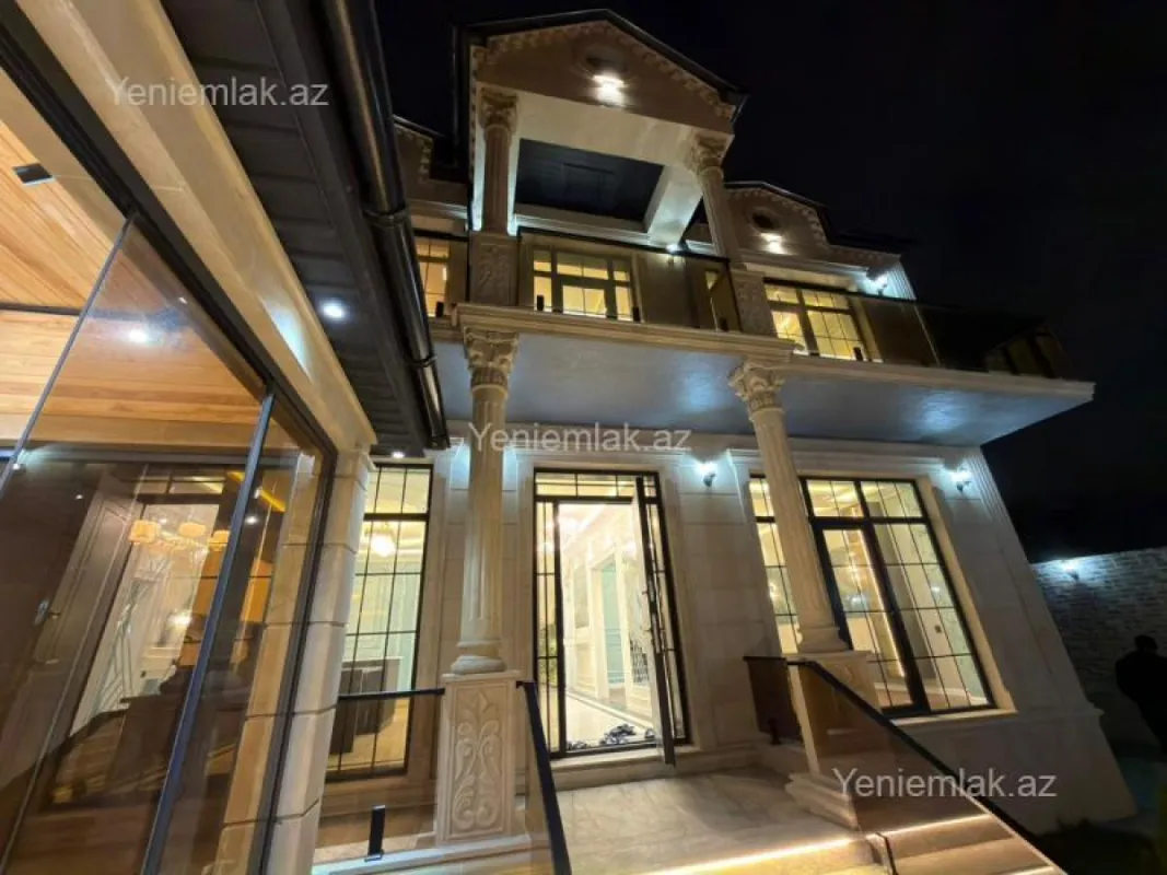 Satılır 5 otaqlı həyət evi 250 m²