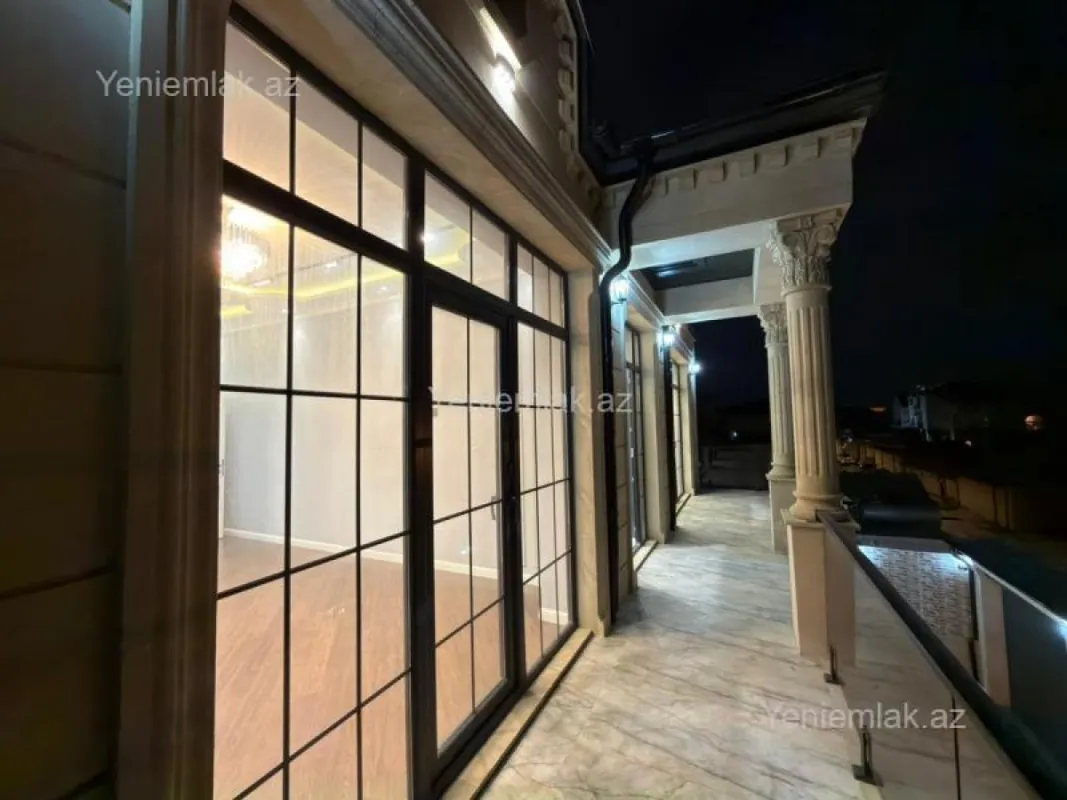 Satılır 5 otaqlı həyət evi 250 m²