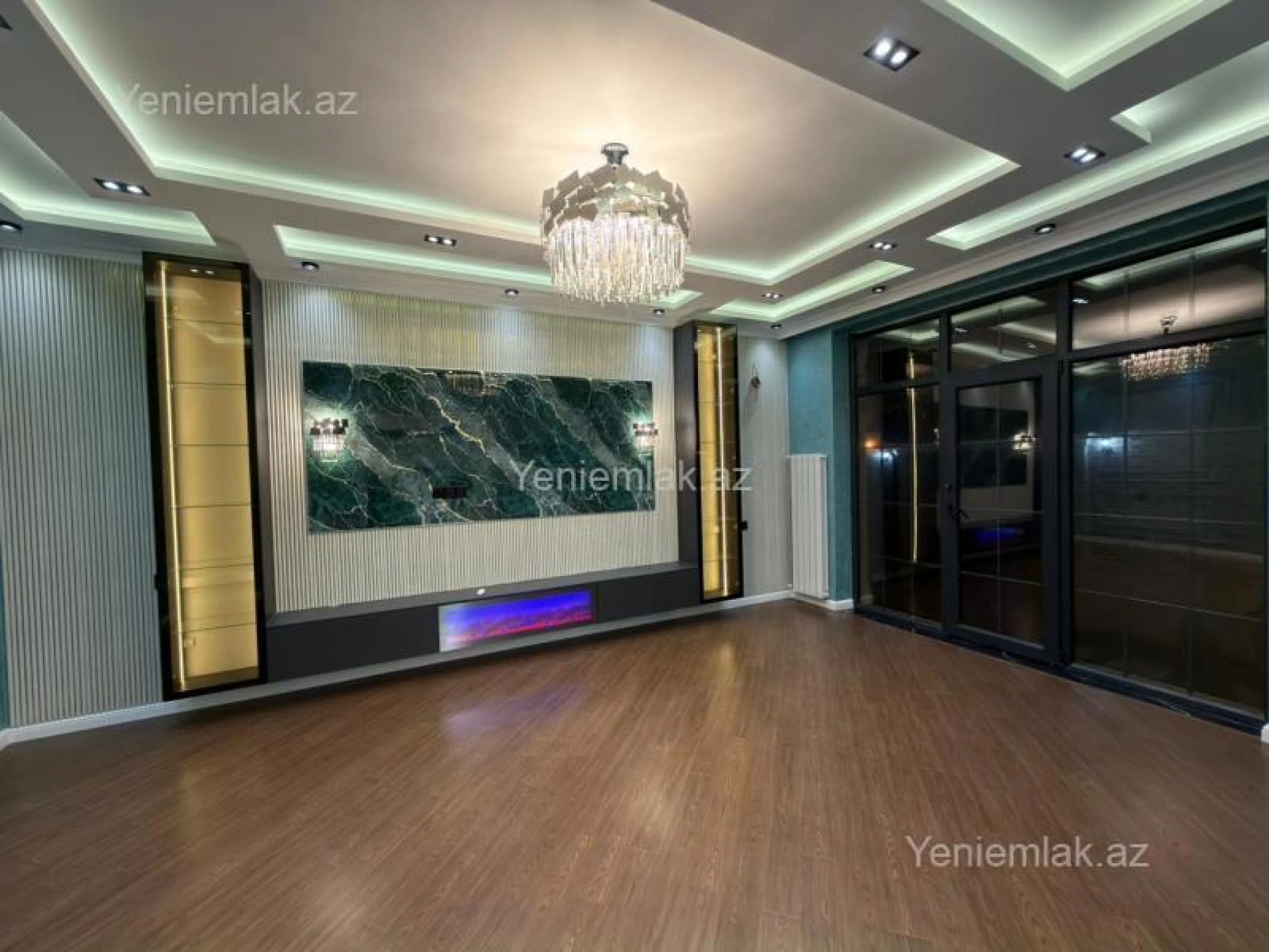 Satılır 5 otaqlı həyət evi 250 m²