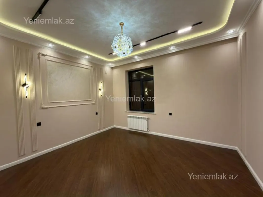 Satılır 5 otaqlı həyət evi 250 m²