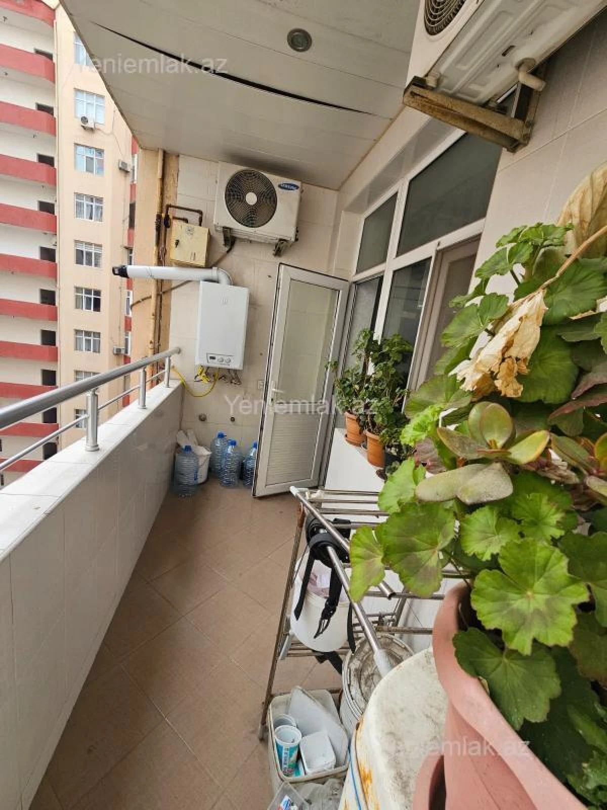 Satılır 3 otaqlı yeni tikili 140 m²