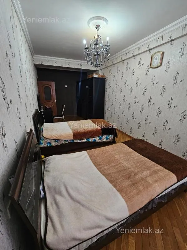 Satılır 3 otaqlı yeni tikili 140 m²