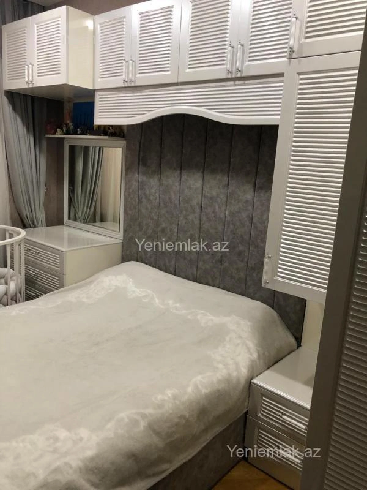 Satılır 2 otaqlı yeni tikili 65 m²