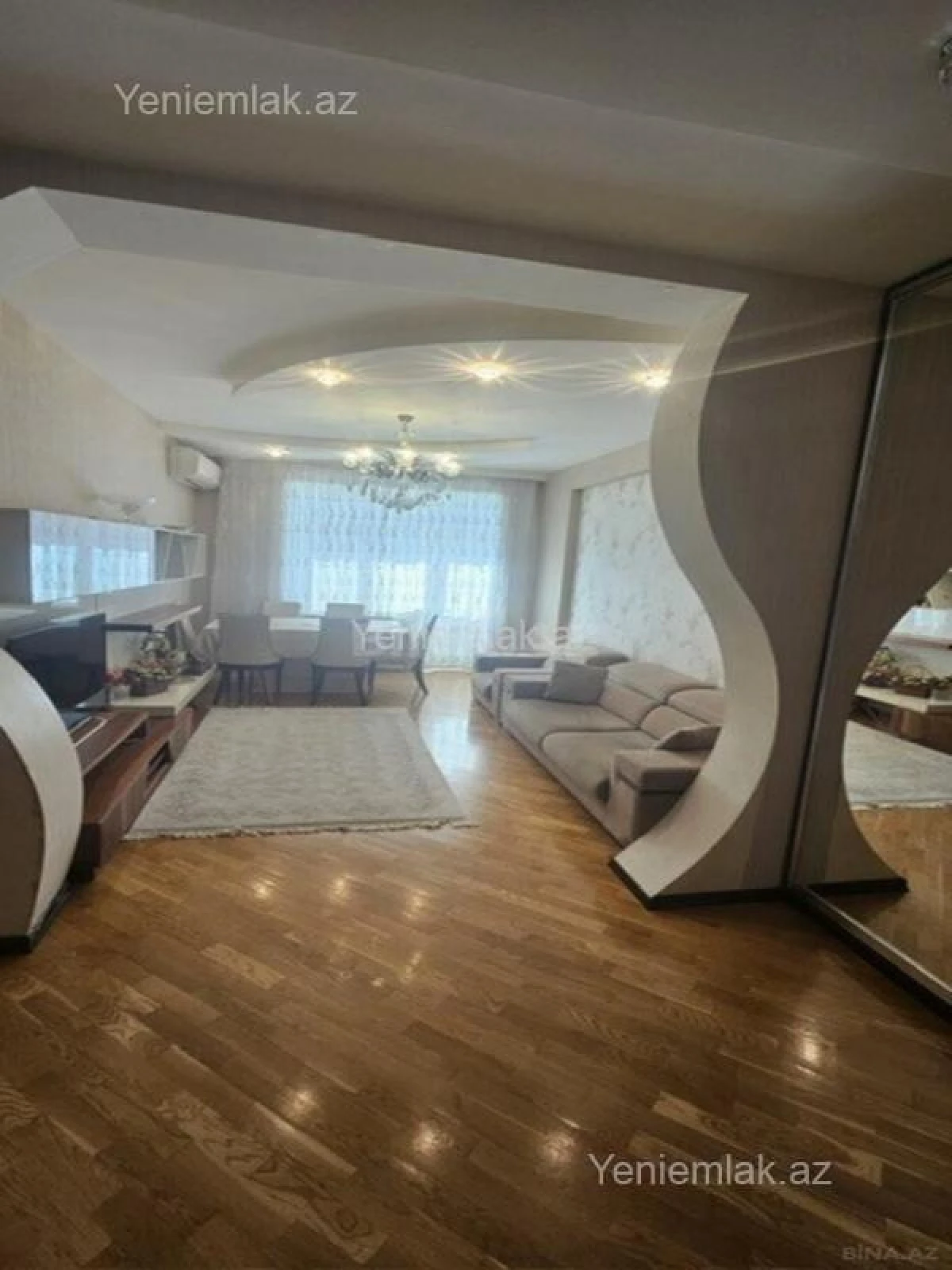 Satılır 3 otaqlı yeni tikili 81 m²