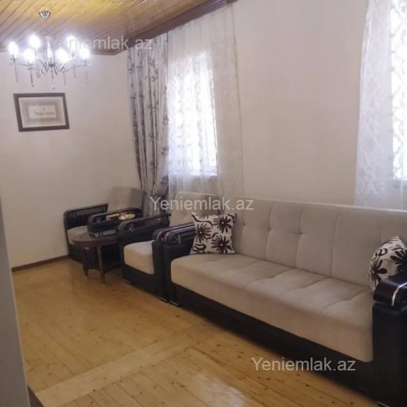 Satılır 4 otaqlı həyət evi 110 m²