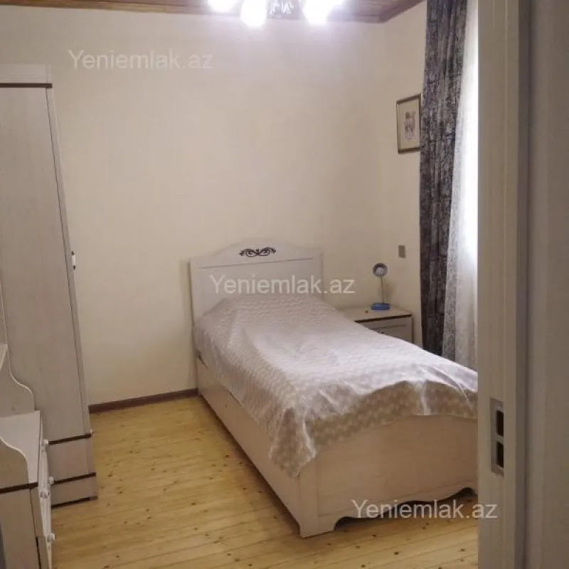 Satılır 4 otaqlı həyət evi 110 m²